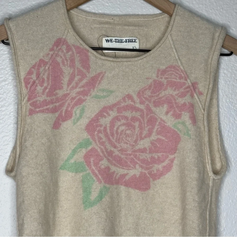 Free People Cashmere Muscle Sweater in Champagne Combo, size XS NWT